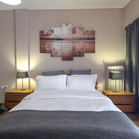 Stunning Central Apartment Афины Экстерьер фото